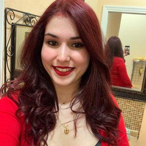 Meet your Posher, Lazara yenifer